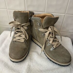 Women’s cute ankle boots